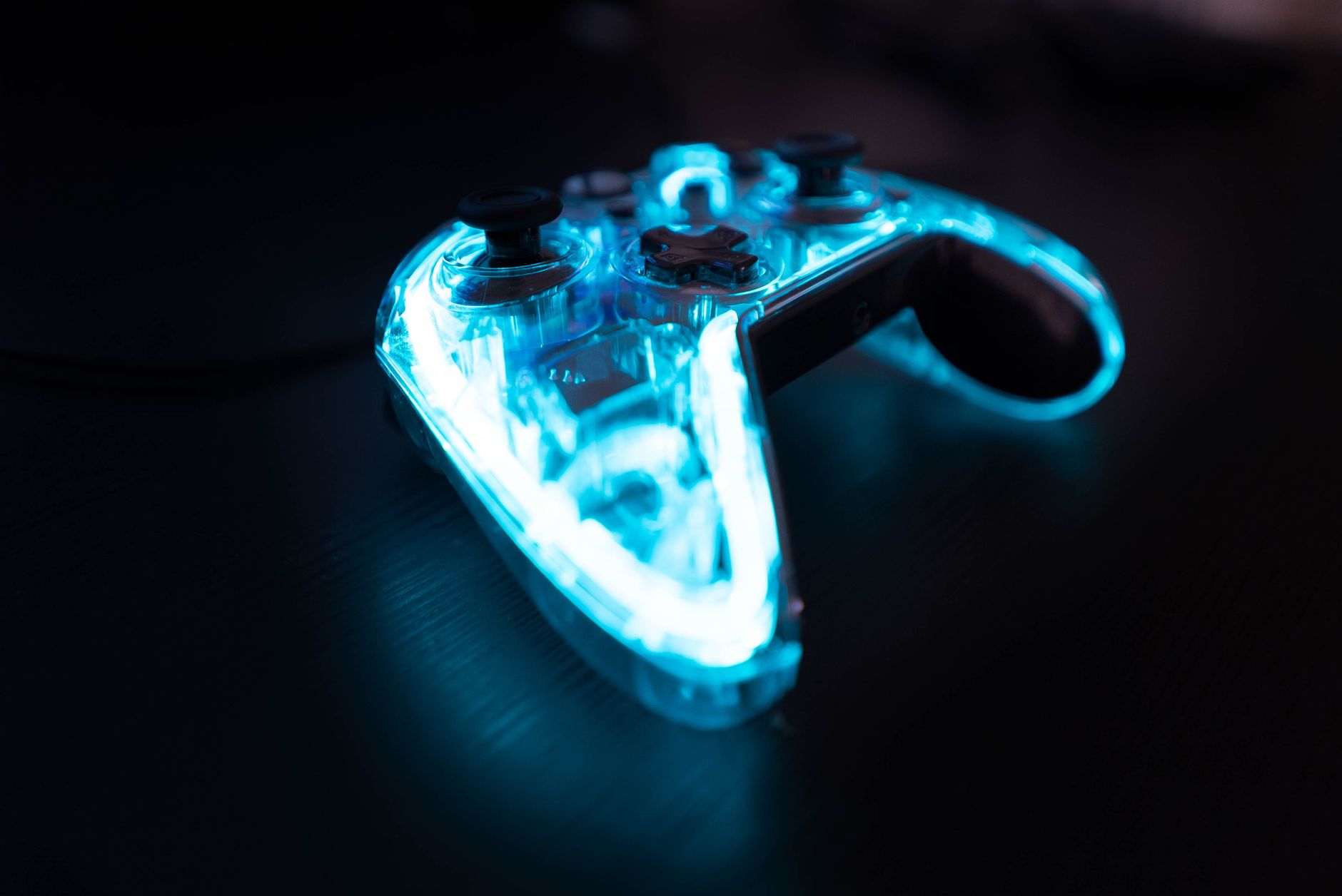 Gaming Controller mit blauer LED